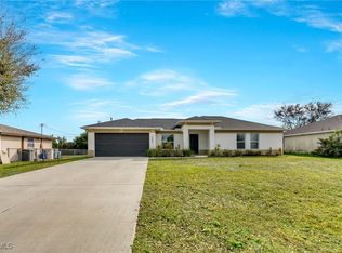 1327 NE 12th Ave, Cape Coral, FL 33909