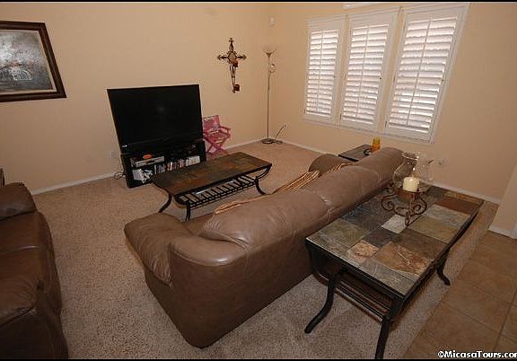 Formal living