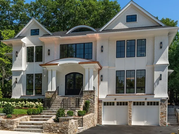 308 Prince St, Newton, MA 02465