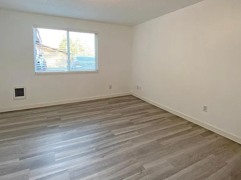 5037 S Orchard St #A — Photo 10