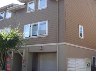 10238 NW Alder Grove Ln, Portland, OR 97229