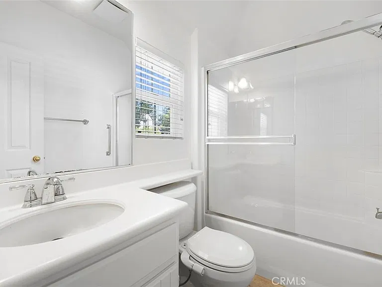 80 Winslow Ln — Photo 24