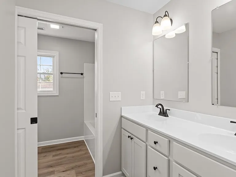 317 Ivanhoe Ave — Photo 25