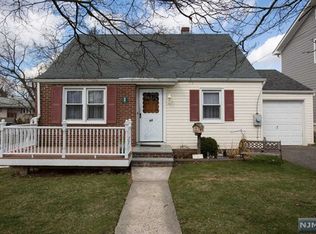 68 Huntting Dr, Dumont, NJ 07628