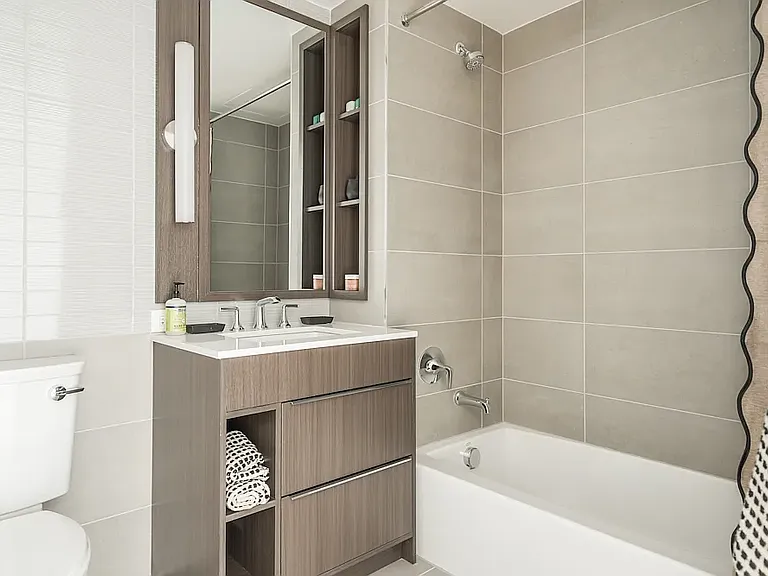 975 Nostrand Ave #909 — Photo 4