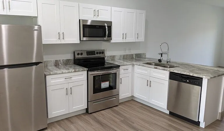 733 Lucaya Dr #B — Photo 2