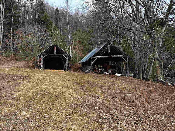 3rd image of 251 Fasset Hill