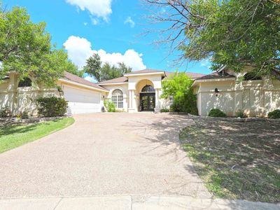 8133 Purtzer Dr, Laredo, TX, 78045