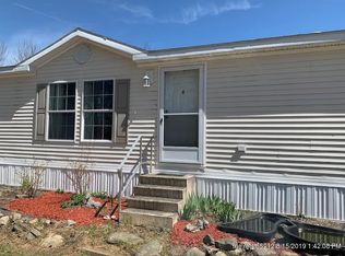 6 Simmons Ln, Levant, ME 04456