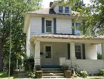 1st image of 627 Rawson Ave