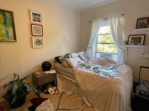 3rd image of 121 Avenue A APT 4