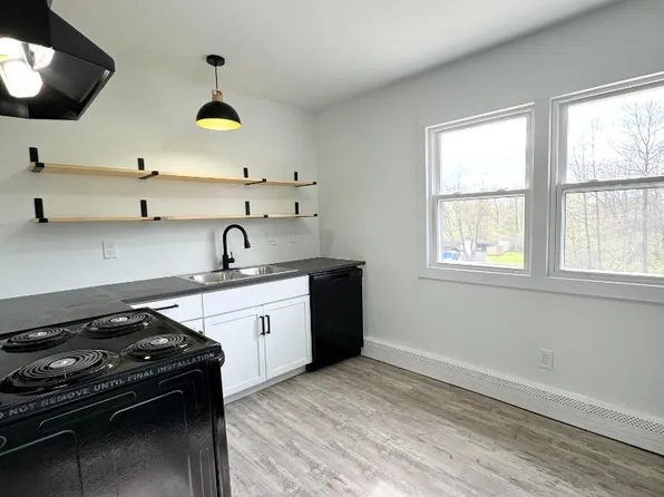 8150 Tod Ave APT 4, Youngstown, OH 44512