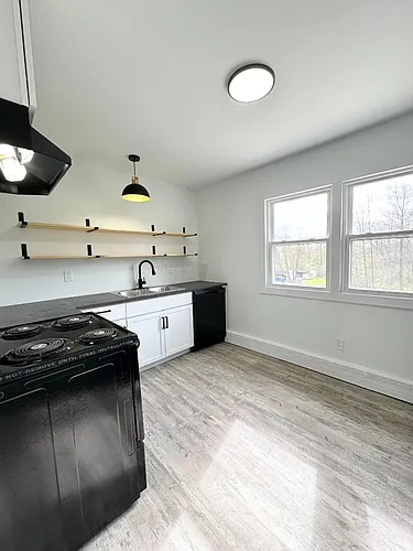 8150 Tod Ave #4 Photo 1