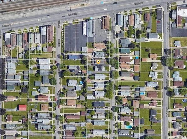 360 Wagner Ave, Sloan, NY 14212