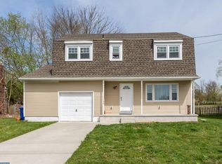 106 James St, Burlington, NJ 08016