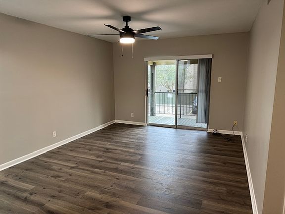 5th image of 220 Doucet Rd APT 240E