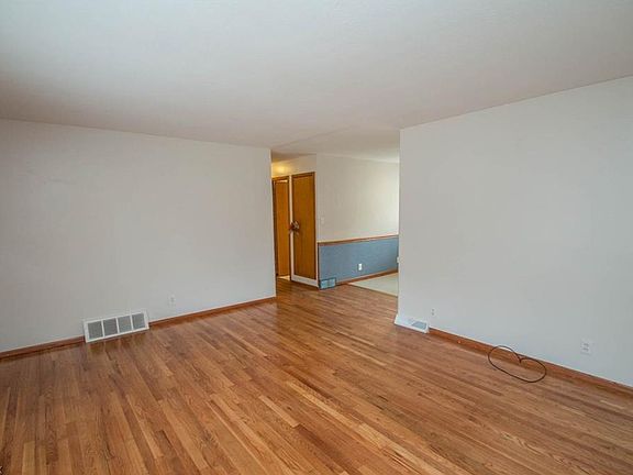 5th image of 1021 Panna Ln
