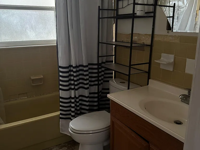 308 Violet Ln — Photo 25