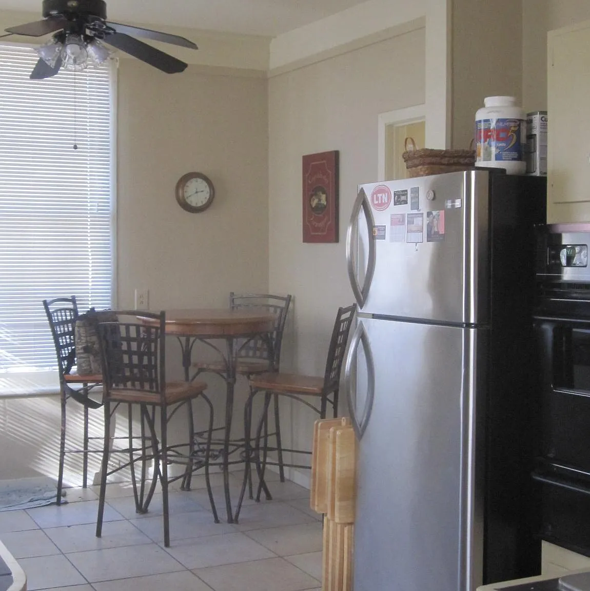 3 bed, $2,500 — Photo 1