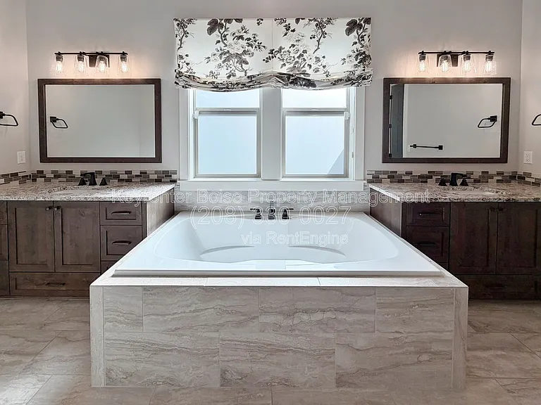 8368 W Sparks Lake Dr — Photo 15
