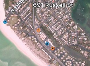 691 Russell St, Longboat Key, FL 34228