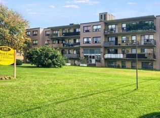 Wilson Court Apartments, Toronto, ON M3M 1H6