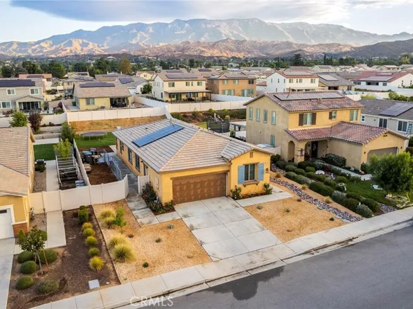 1364 Groveland St, Beaumont, CA 92223