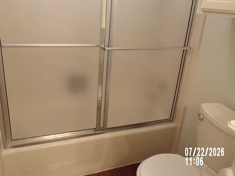 802 NW Seaton Pl — Photo 16