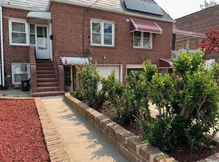 8959 Vanderveer St, Queens Village, NY 11427