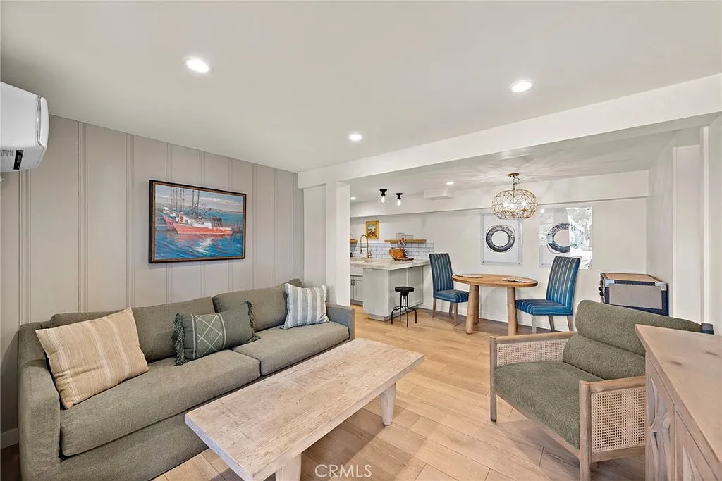 1 bed, 500 sqft, $3,950 — Photo 4