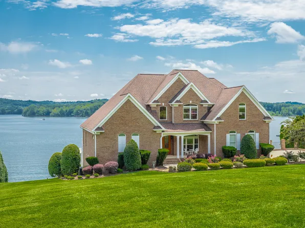 2611 Heron Cove Ln, Soddy Daisy, TN 37379