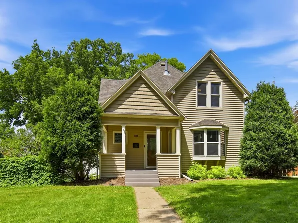 825 E Center St, Rochester, MN 55904