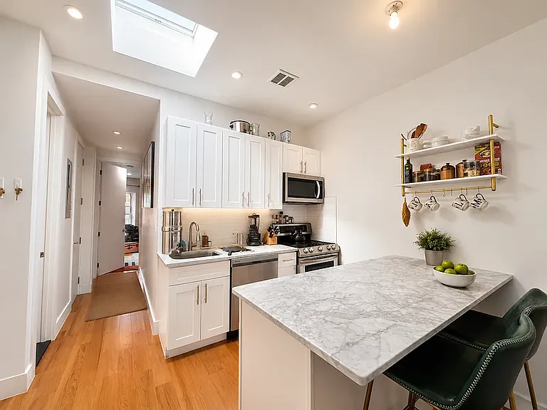 597 Eastern Pkwy #2 — Photo 2