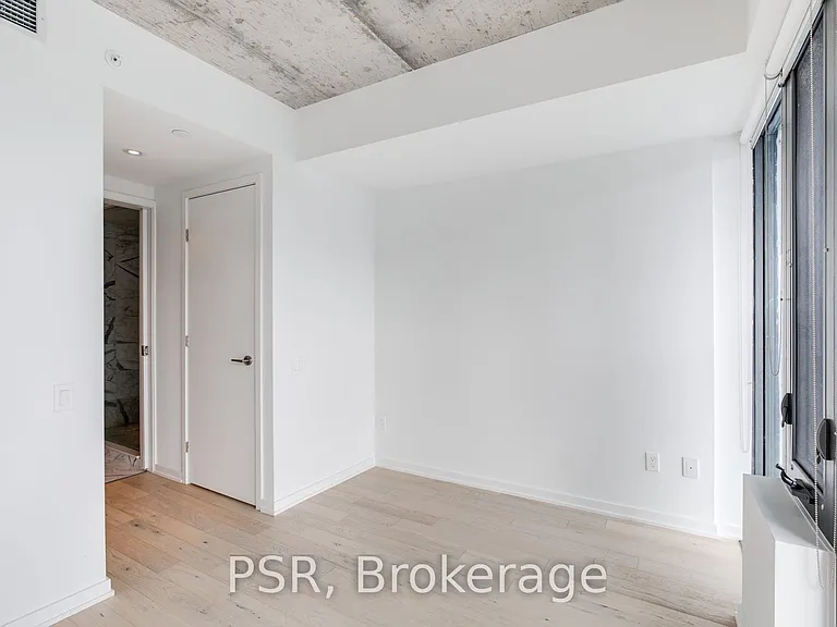 60 Colborne St #1906 — Photo 5