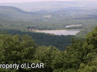 230 Crow St, Hazleton, PA 18202