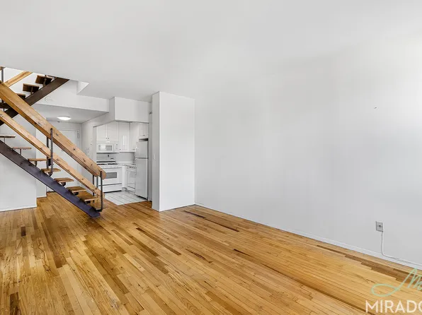 304 East 20th Street image 8 of 16