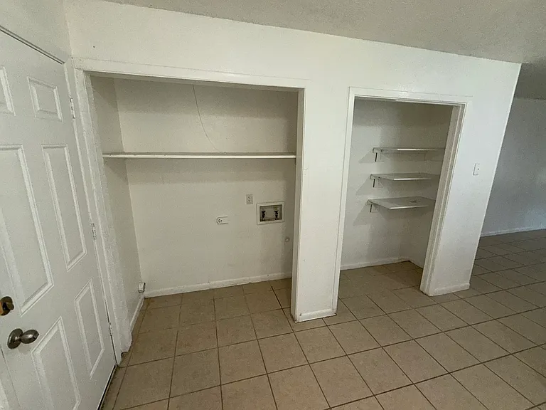 3608 Robinhood Dr — Photo 13
