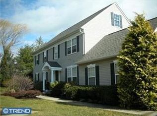 1055 Kinghorn Cir, Ambler, PA 19002
