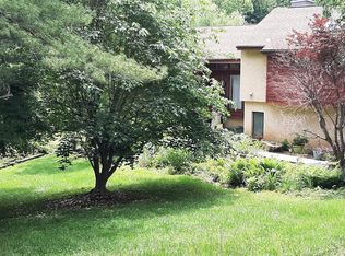 1006 S Ridge Rd, Chadds Ford, PA 19317