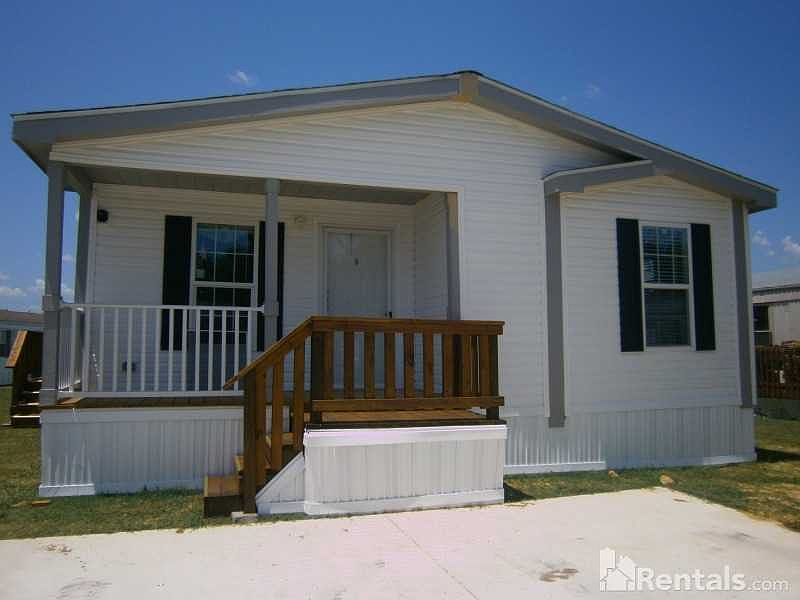 1st image of 913 Cardinal Dr