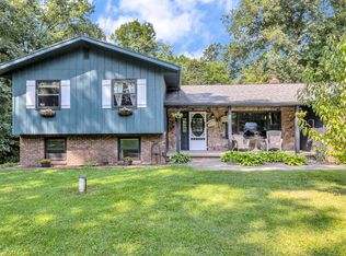 2020 N Sandstone Rd, Jackson, MI 49201