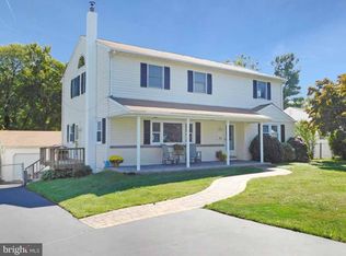 1415 Lake Rd, Feasterville Trevose, PA 19053