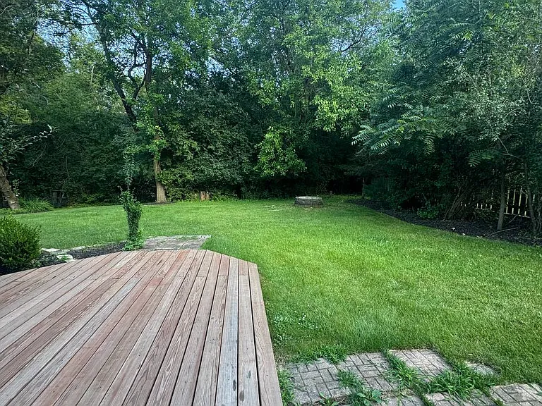 1034 Heather Ct #G — Photo 16