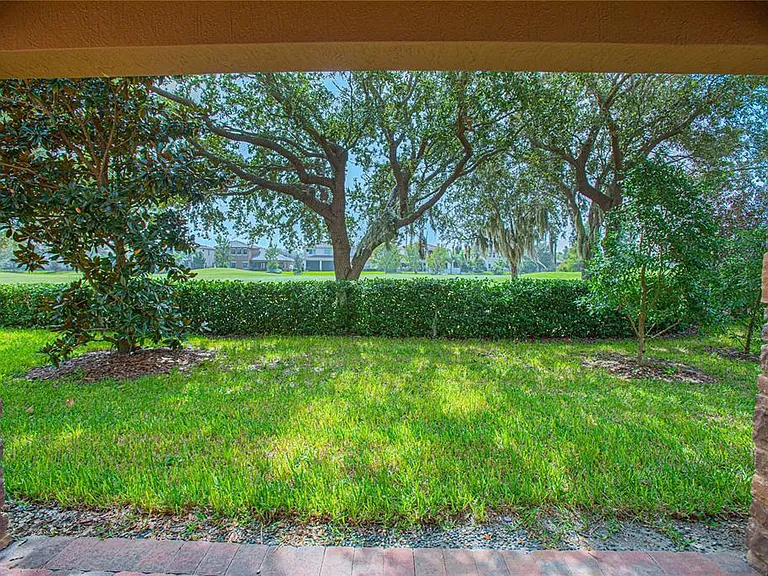 10665 Belfry Cir — Photo 23