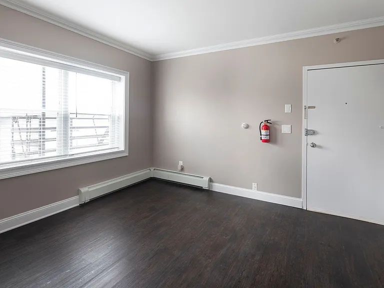 30 Euclid Ave — Photo 20