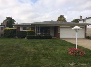 33115 Twickingham Dr, Sterling Heights, MI 48310