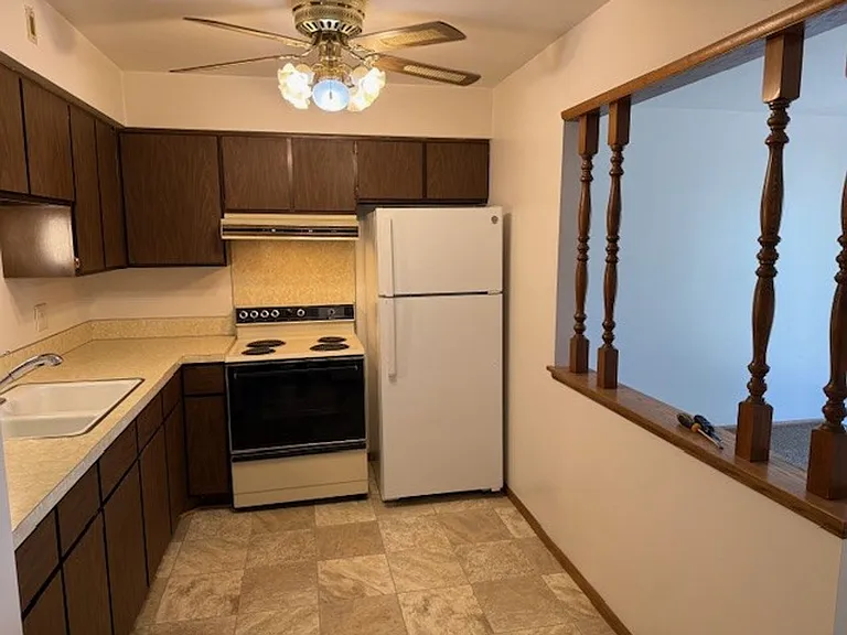 1709 Jefferson St — Photo 31
