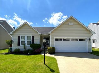 8524 Westfield Park Dr, Olmsted Falls, OH 44138