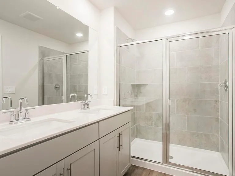 2304 Yukon Ct — Photo 17