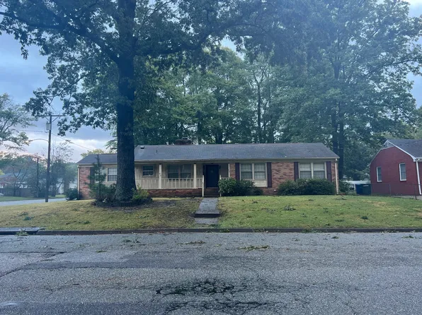 836 Catalina Dr, Newport News, VA 23608